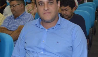Prefeito de Amarante-PI, Diego Teixeira.