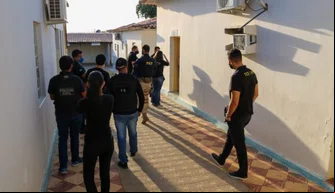 O Gaeco cumpre mandados na manhã desta terça-feira em Itaueira.