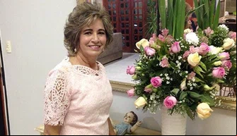 Maria das Graças Moura Neiva.