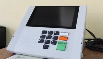 urnas eletrônicas; eleições; votação;