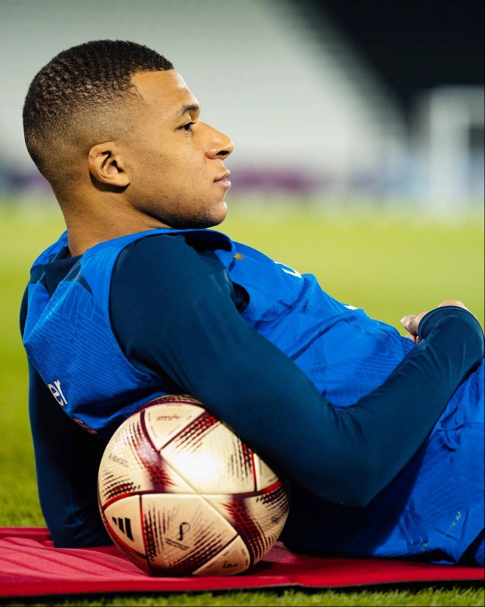 Jogador MBappe