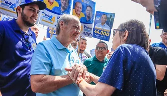 Silvio Mendes reafirma compromisso de "arrumar Teresina"' no bairro Promorar